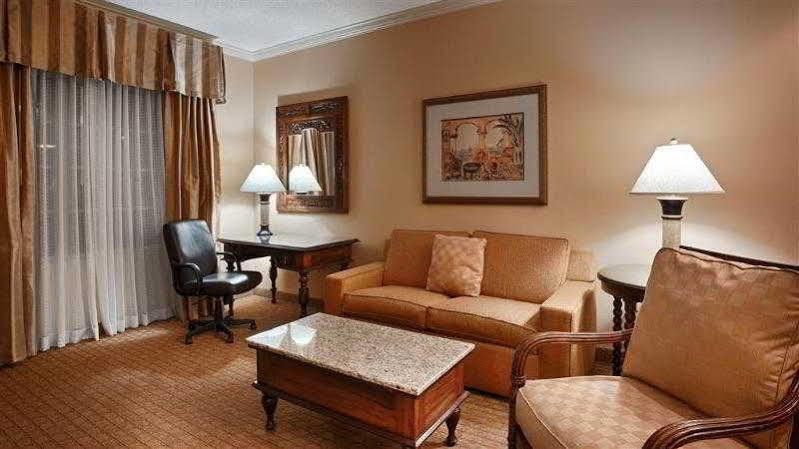Best Western Richmond Suites H 巴吞鲁日 外观 照片