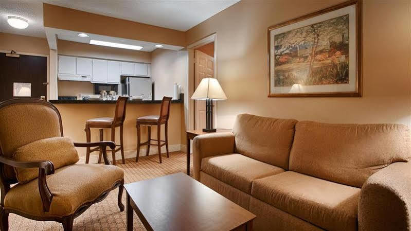 Best Western Richmond Suites H 巴吞鲁日 外观 照片