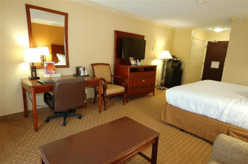 Best Western Richmond Suites H 巴吞鲁日 外观 照片